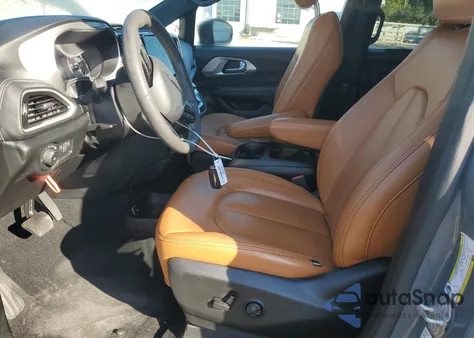 2023 Chrysler Pacifica Touring L z USA, uszkodzony, nr VIN 2C4RC1BG9PR603706